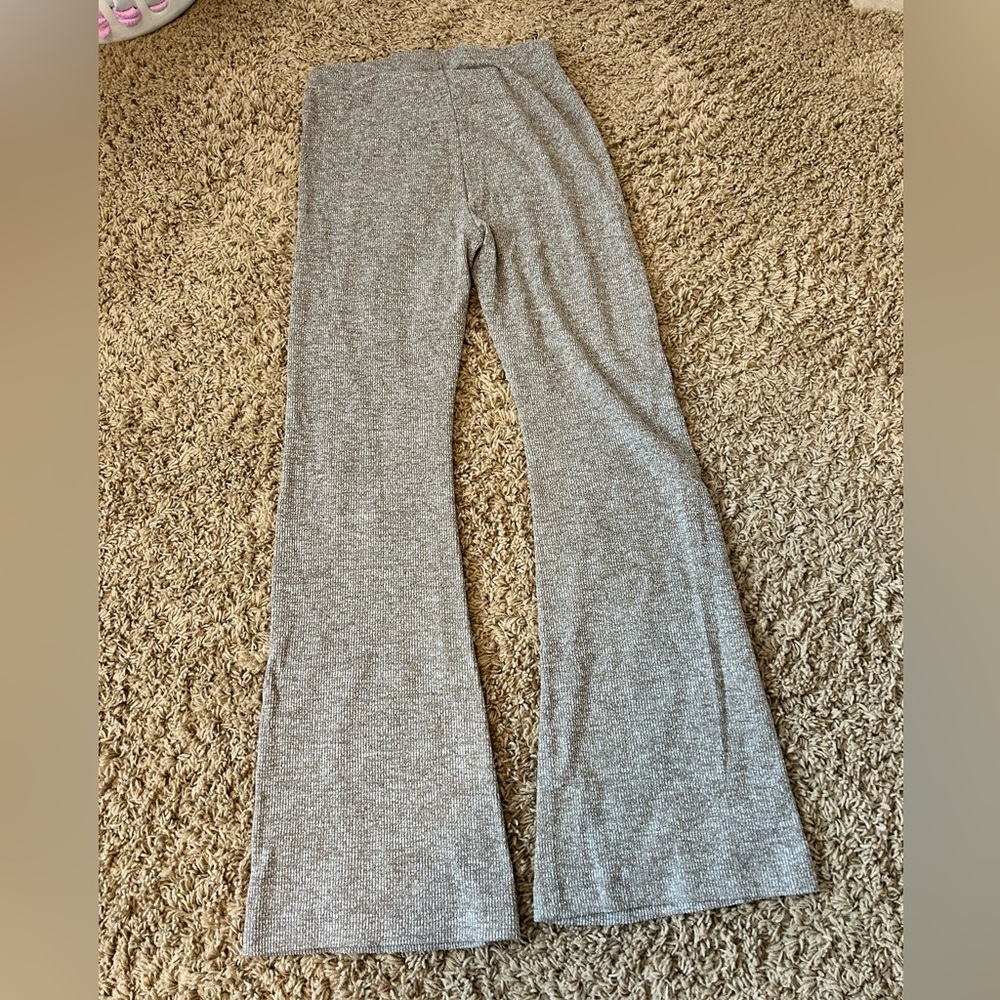 Old navy flare pants size medium
